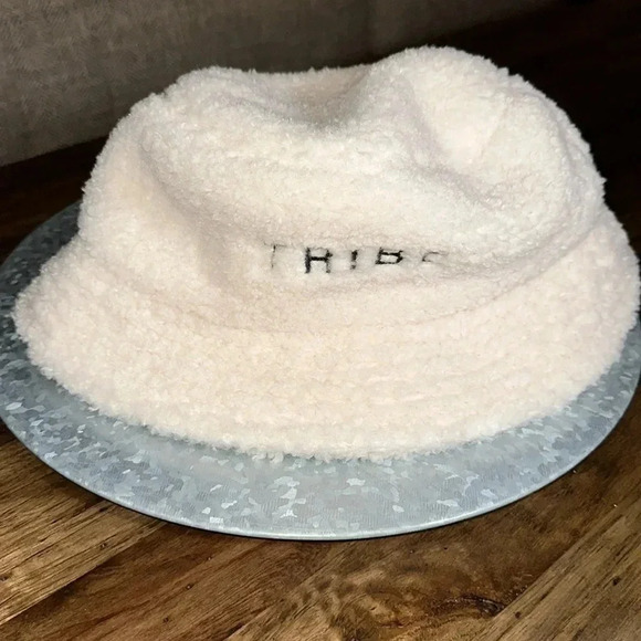 TRIBE KELLEY SURF POST Grayton Beach FL SHERPA TRIBE BUCKET HAT CAP CREAM/SNOW - Picture 3 of 8